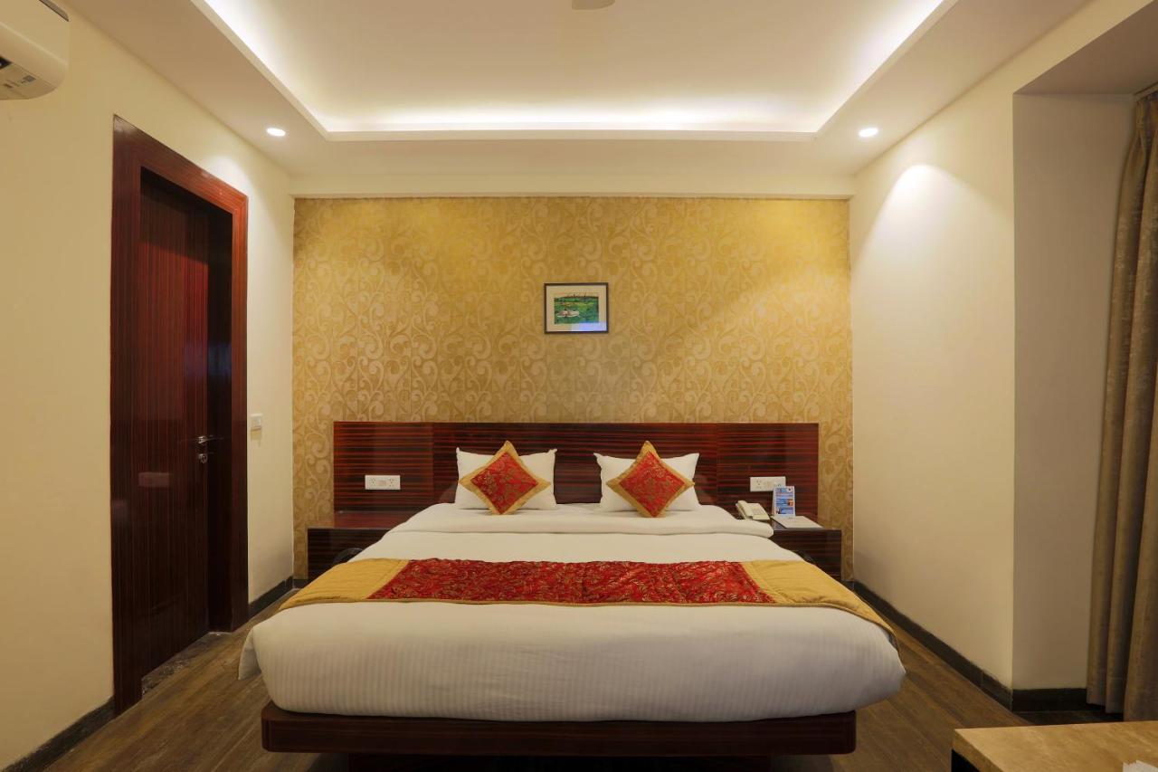 Hotel Lohias Delhi Airport Neu-Delhi Exterior foto